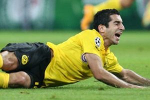 Galatasaray'ın rakibine şok!