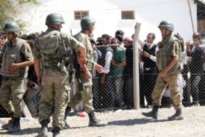 Savaşmak i&ccedil;in Kobani'ye geri d&ouml;n&uuml;yorlar