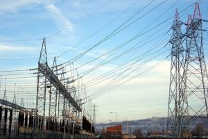 Yedi kentte elektrik kesintisi