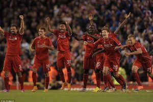 Penaltı d&uuml;ellosunu Liverpool kazandı:16-14