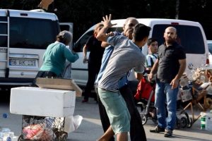 Bursa'da seyyar satıcılar meydan savaşı