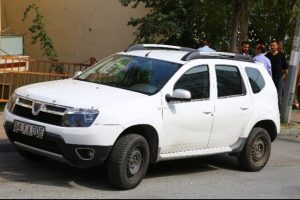 &Ccedil;alıntı cipten uzun namlulu silahlar &ccedil;ıktı