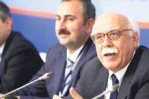 Baş&ouml;rt&uuml;s&uuml; y&ouml;netmeliği Erdoğan i&ccedil;in bekliyor