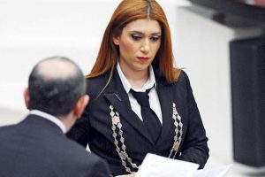 Meclis b&uuml;t&ccedil;esinde kadın erkek eşitliği