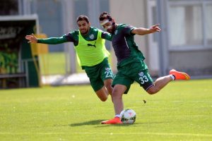 Bakambu ile Fernandao antrenmanı yarıda bıraktı