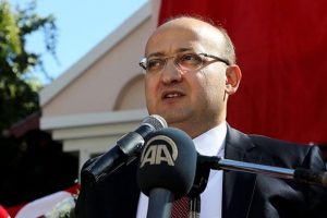 Biz mazluma kimliğini sormuyoruz
