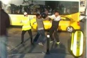 İstanbul trafiğinde ter&ouml;r estirdiler