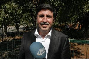 HDP'li vekil Yezidi kampında