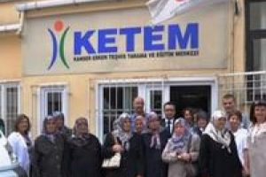 Kadınlara &uuml;cretsiz kanser taraması