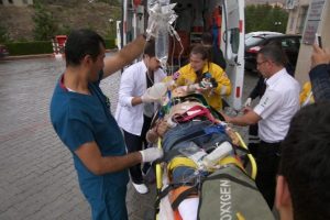 İtfaiye aracı kaza yaptı:1 &ouml;l&uuml;, 1 yaralı