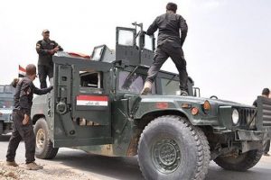 Irak'ta IŞİD'le &ccedil;atışmalar: 102 &ouml;l&uuml;