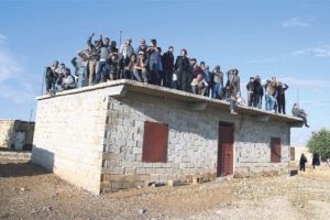 K&ouml;yl&uuml;ler IŞİD'i bekliyor