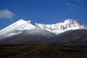 Erciyes'te kar 10 santimetreyi buldu