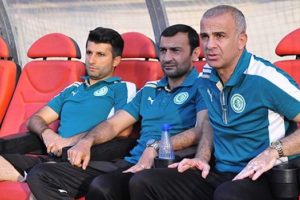 Oğuz &Ccedil;etin'in y&uuml;z&uuml; g&uuml;lmedi!