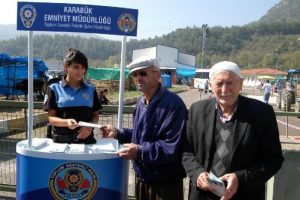 Buna dikkat! Hayvan pazarında sahte para uyarısı