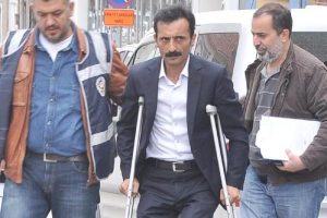 Kendisini yaralayanı &ouml;ld&uuml;rd&uuml;, beraat etti
