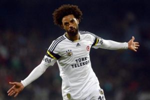 Baroni imzayı atıyor!