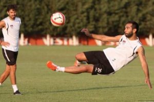 Manisaspor'da Kenan ve &Uuml;mit kadro dışı