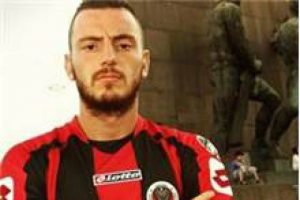 O kurşun &uuml;nl&uuml; futbolcunun silahından &ccedil;ıkmış!