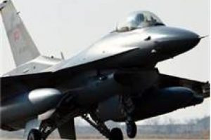 T&uuml;rk F-16'lardan o &uuml;lkede &ccedil;ok gizli prova!