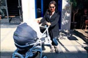 Hande Ataizi'ni annelik &ccedil;ok değiştirdi...