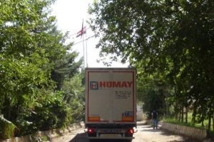 BM'nin yardım konvoyu Suriye yolunda