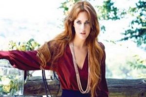 Meryem Uzerli: Can'a kapım a&ccedil;ık...