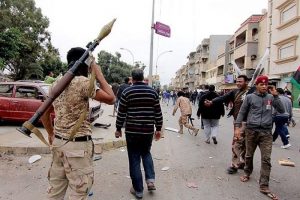 Libya'da &ccedil;atışmalar: 36 &ouml;l&uuml;