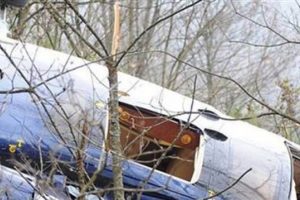 Fransa'da helikopter d&uuml;şt&uuml;: 5 &ouml;l&uuml;