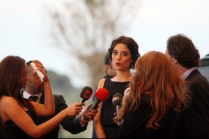 Kardeşini bacağından vurdular