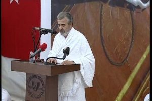 Hacı adayları Arafat'ta