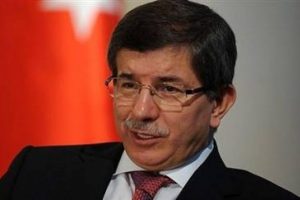 Başbakan'dan mahalle ziyareti