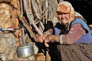 66 yıl sonra evinde bir ilk yaşadı