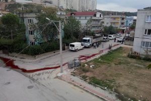 Bursa'da sokaklar kan g&ouml;l&uuml;ne d&ouml;nd&uuml;!