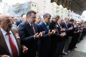 Şenol G&uuml;neş'in acı g&uuml;n&uuml;!