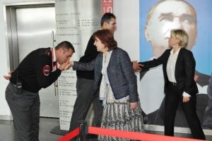 CHP genel merkezinde bayramlaşma