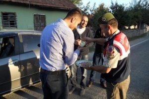 Jandarmadan şekerli uygulama