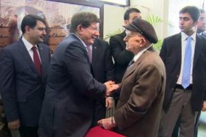 Başbakan Taşkentlilerle bayramlaştı