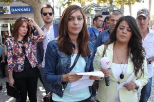 Atanamayan branş &ouml;ğretmenleri tepkili