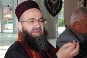 C&uuml;bbeli: 'Vatanın b&ouml;l&uuml;nmesine hizmet edenler...'