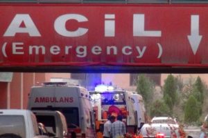 Batman'da polise saldırdılar: 3 polis yaralı