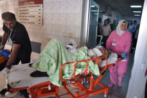 Bursa'da yaşlı adam harakiri yaptı