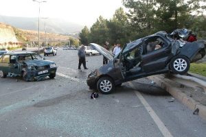 Trafik kazası ucuz atlatıldı