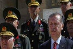 FT: T&uuml;rkiye IŞİD konusunda ka&ccedil;ak d&ouml;v&uuml;şmeyi bırakmalı