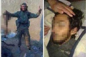 Kobani'de K&uuml;rt kızın kafasını kesen ter&ouml;rist &ouml;ld&uuml;r&uuml;ld&uuml;!