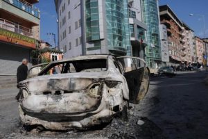 Hakkari'de eğitime 1 g&uuml;n ara