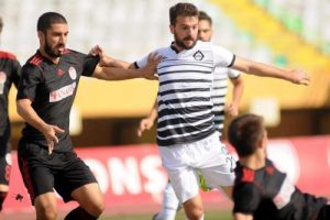 Altay 3'l&uuml;k attı!