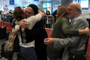 İlk hac kafilesi yurda d&ouml;nd&uuml;