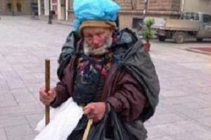 Poşetli Dede'nin miras&ccedil;ılarına k&ouml;t&uuml; haber