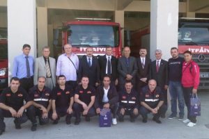 Bursa ve Priştina itfaiyeleri kardeş oldu